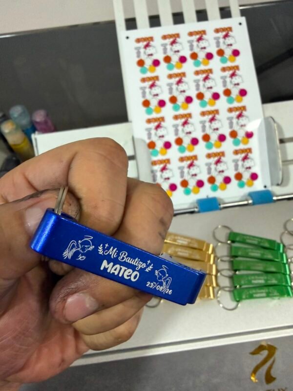 WhatsApp Image 2026-08-12 at 10.28.55 PM (1) Destapador Grabado Laser Personalizados Fiesta Bodas zanthy shoes subli santhy